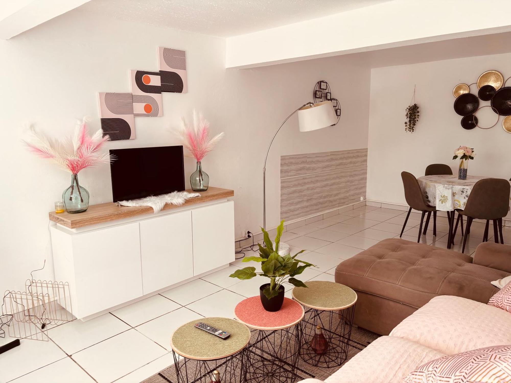 Villa Klytanly Le Robert Bagian luar foto