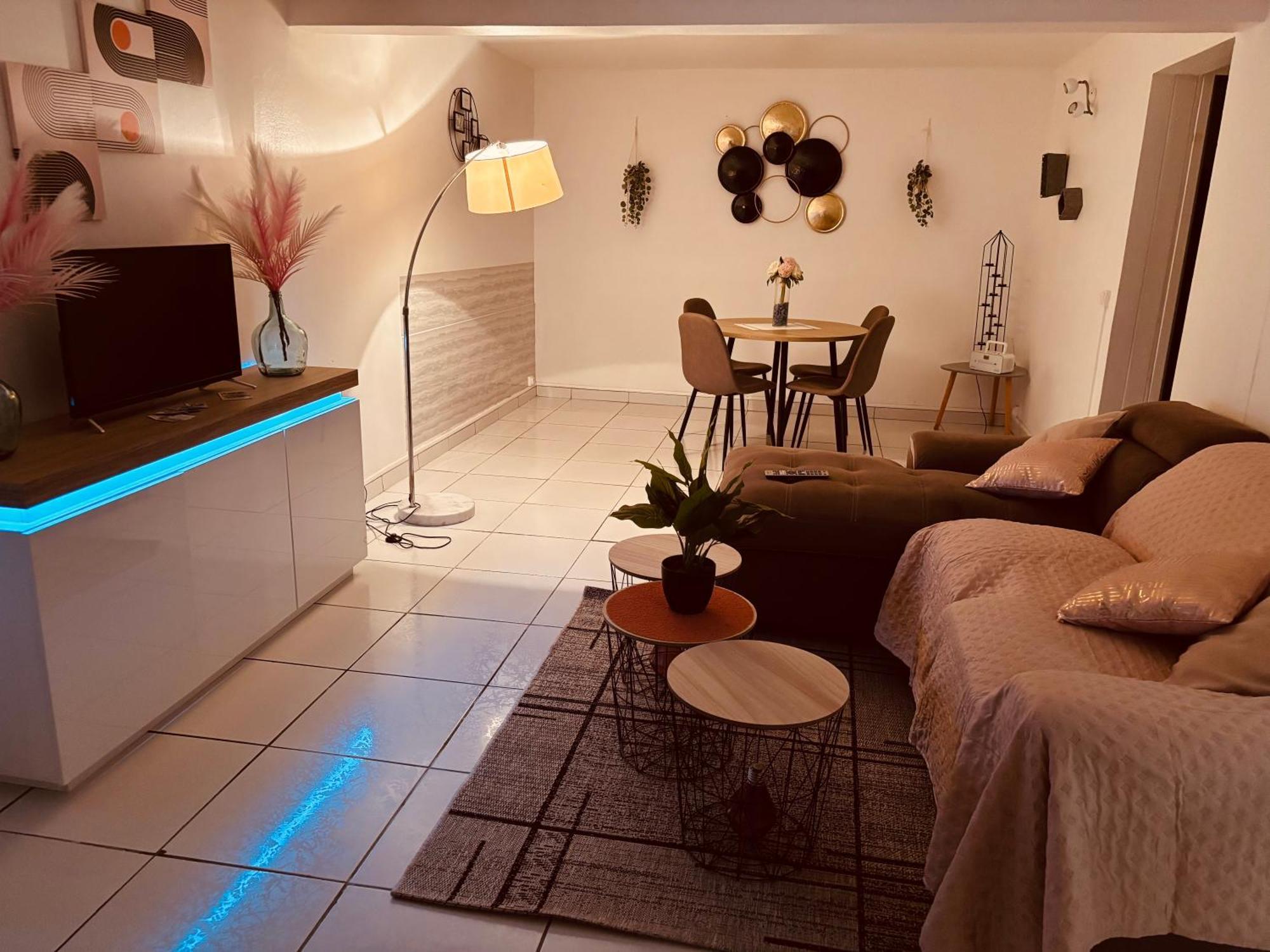 Villa Klytanly Le Robert Bagian luar foto